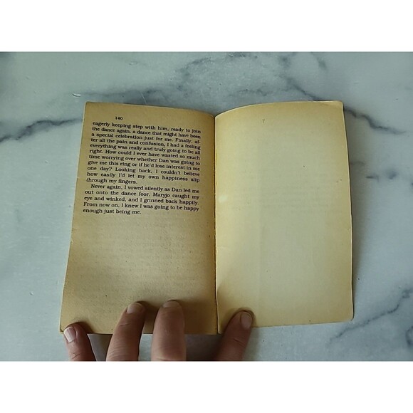 Green Eyes By Suzanne Rand Paperback - Picture 8 of 10